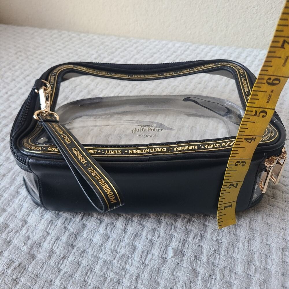 Harry Potter Transparent Pouch with Black and Gold Trim - Picture 8 of 11